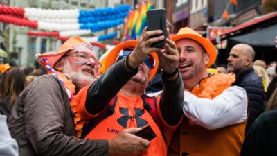 Survivalgids voor Koningsdag om de Chaos te Overleven